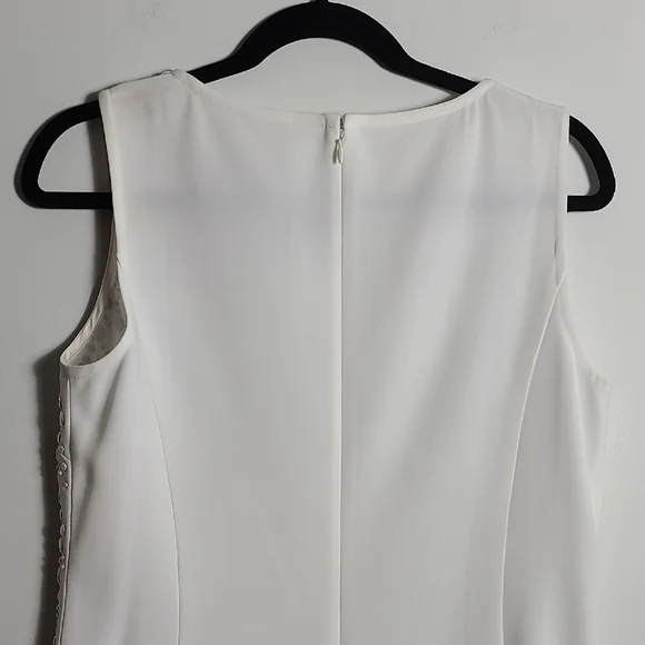 ST.JOHN Evening Ivory With Silver and Cream Elegant Sleeveless Top Size 8 - Picture 14 of 16